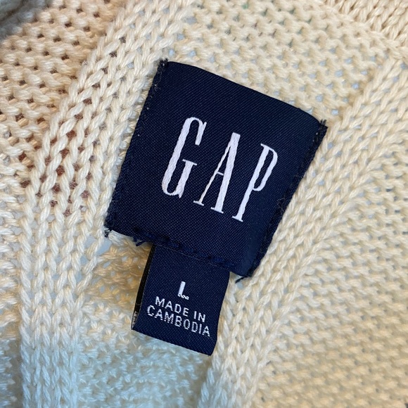 GAP sweater - Picture 2 of 2